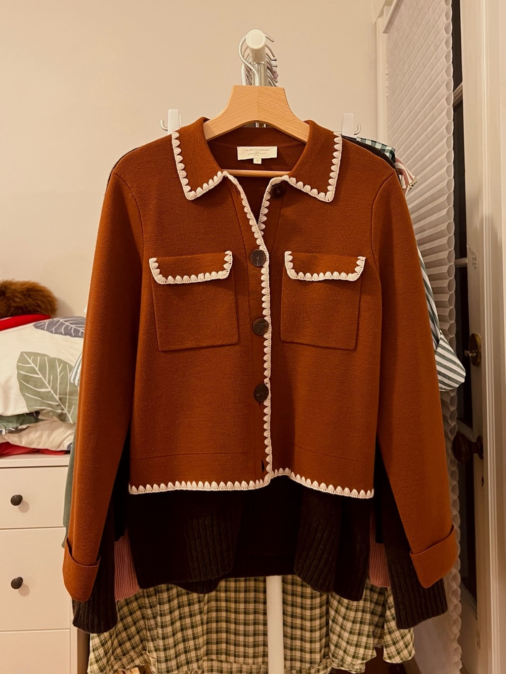 Sezane Betty Cardigan in Embroidered Mahogany/Cream Size Small